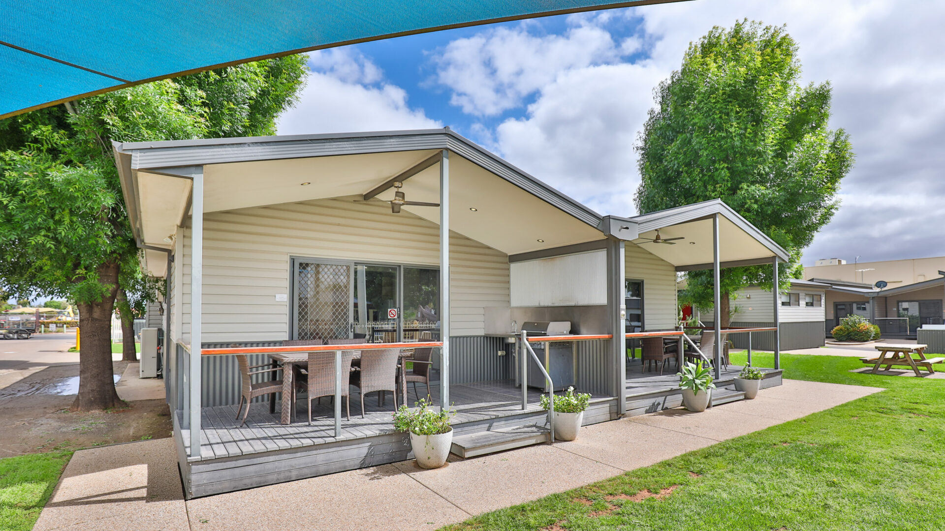 BIG4 Mildura Accommodation - 3 Bed Luxury Poolside 6 Berth (31)